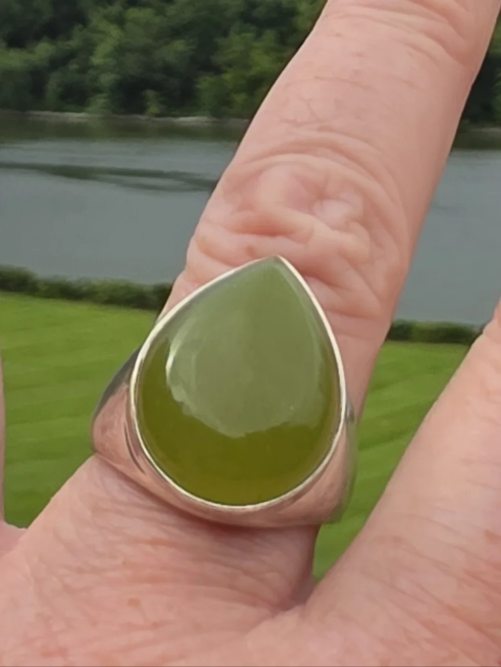 Olive Green Chalcedony Gemstone Ring In 925 Sterling Silver (9.5)